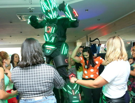 Robos Led festa Robos Led Sao Paulo Robos Led perto de mim Robos Led site Robos Led Online Robos Led Contanto Robo Magnetron Robo Magnetron Sao Paulo 3