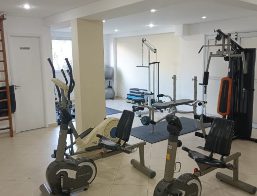Apartamento metro Penha 2 dorm e vaga academia