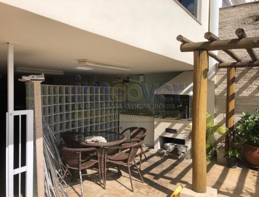 🏡 Sobrado com vista panorâmica na Chácara Klabin — Espaço, conforto e uma vista eterna no ponto mais alto do bairro.